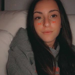 Meet your Posher, Belle